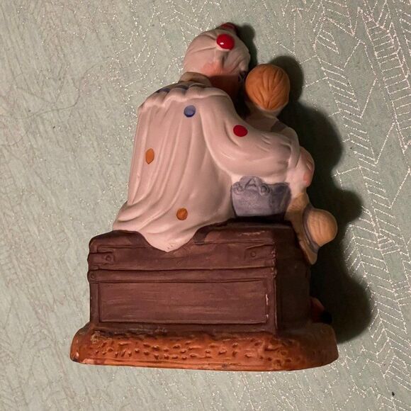 Norman Rockwell The Runaway ceramic clown boy & dog vintage Porcelain Figurine - Picture 3 of 16